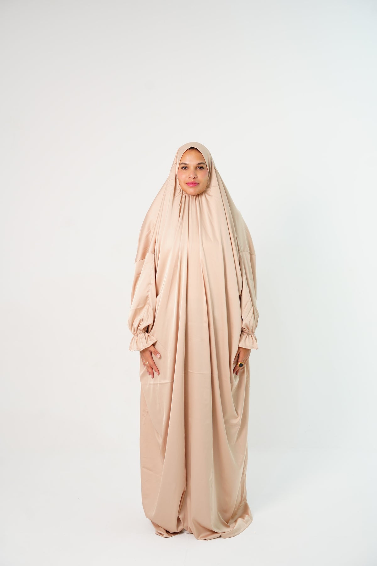 Beige Long Isdal
