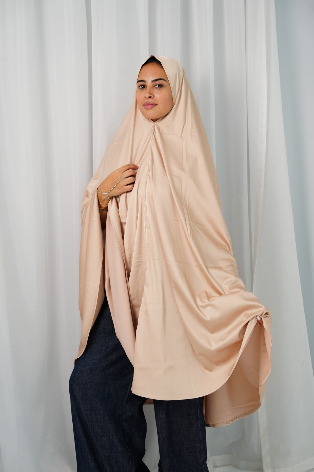 Beige Portable Isdal